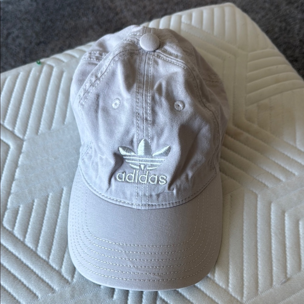 Adidas Cream Curved Brim Hat